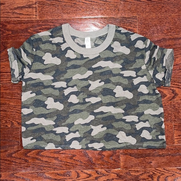 NWT Alternative Apparel Cropped Boxy Tee* - Picture 3 of 4